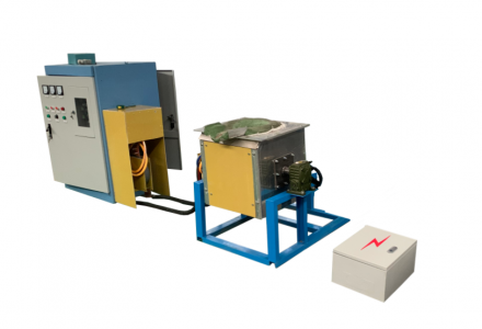 萬峰感應熔金爐的特點：（洛陽萬峰工業爐）